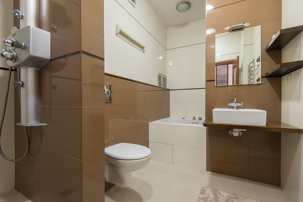 Продам однокомнатную (1-комн.) квартиру, Ворошиловский пр-кт, 9, Ростов-на-Дону г