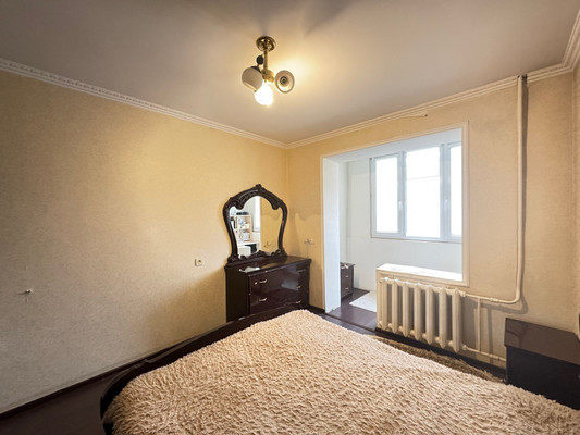 Продам трехкомнатную (3-комн.) квартиру, Московская ул, 5, Нальчик г