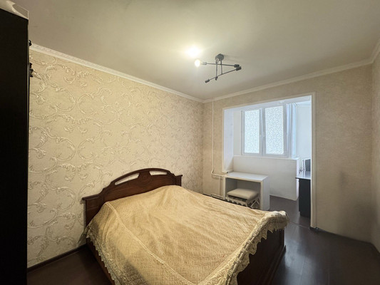 Продам трехкомнатную (3-комн.) квартиру, Московская ул, 5, Нальчик г