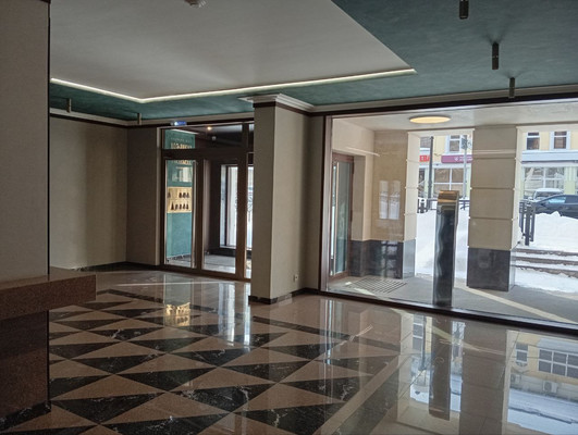 Продам трехкомнатную (3-комн.) квартиру, Радищева ул, 32, Рязань г