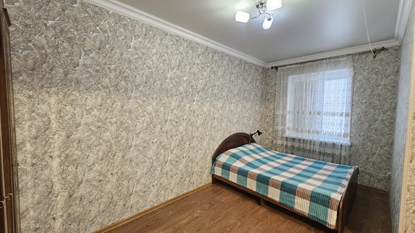 Продам трехкомнатную (3-комн.) квартиру, Маяковского ул, 78, Нальчик г