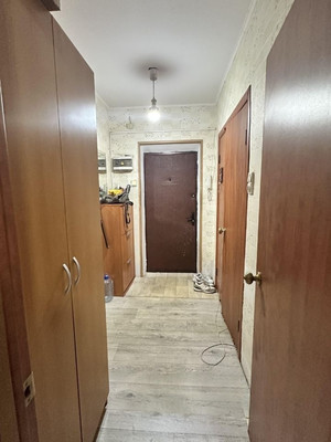 Продам однокомнатную (1-комн.) квартиру, 60 лет Победы ул, 6, Октябрьский рп