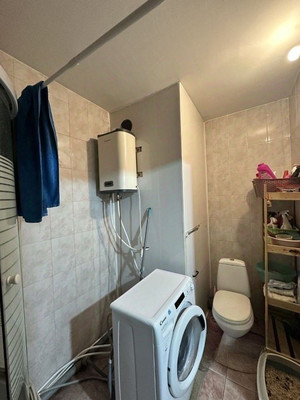 Продам однокомнатную (1-комн.) квартиру, 60 лет Победы ул, 6, Октябрьский рп