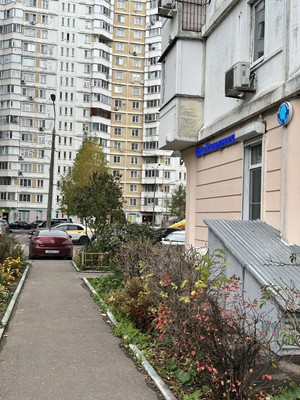 Продам однокомнатную (1-комн.) квартиру, 60 лет Победы ул, 6, Октябрьский рп