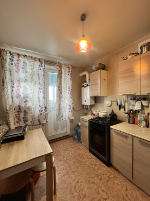 Продам двухкомнатную (2-комн.) квартиру, Полётная ул, 9, Новинки сп.