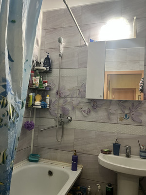 Продам двухкомнатную (2-комн.) квартиру, Полётная ул, 9, Новинки сп.