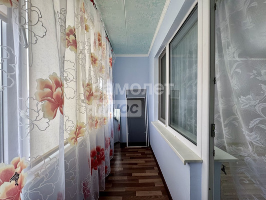 Продам двухкомнатную (2-комн.) квартиру, ПМК-5 мкр, 30, Анастасиевская ст-ца