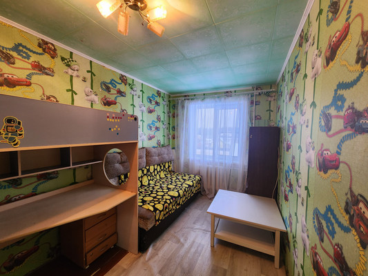 Продам двухкомнатную (2-комн.) квартиру, 5, Большая Вруда д