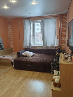 Продам однокомнатную (1-комн.) квартиру, Солнечный б-р, 4, Лопатино рп