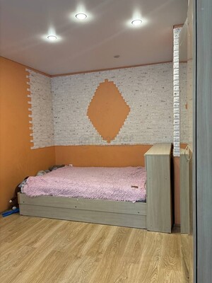 Продам однокомнатную (1-комн.) квартиру, Солнечный б-р, 4, Лопатино рп