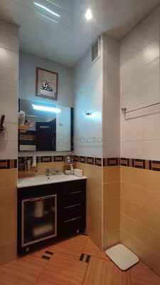 Продам многокомнатную квартиру, Беловежская ул, 17к2, Москва г