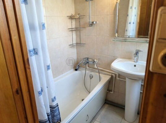 Продам однокомнатную (1-комн.) квартиру, Белозерская ул, 23, Москва г