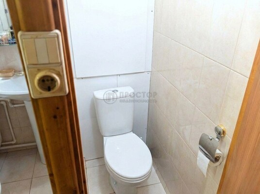 Продам однокомнатную (1-комн.) квартиру, Белозерская ул, 23, Москва г