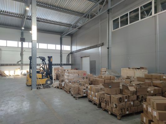 Сдам склад 450 м2, Западная промзона тер, 13А, Монетный п