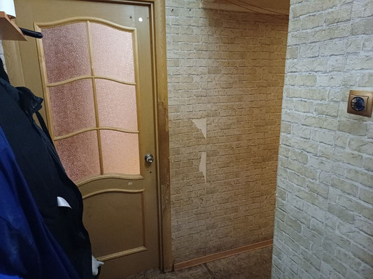 Продам трехкомнатную (3-комн.) квартиру, Павла Левитта ул, 6, Великий Новгород г