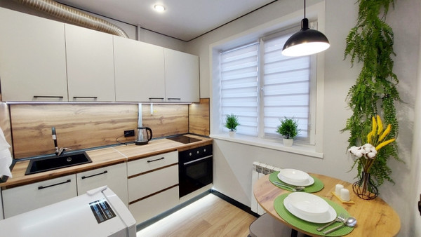 Продам однокомнатную (1-комн.) квартиру, Кирпичная ул, 3, Казань г