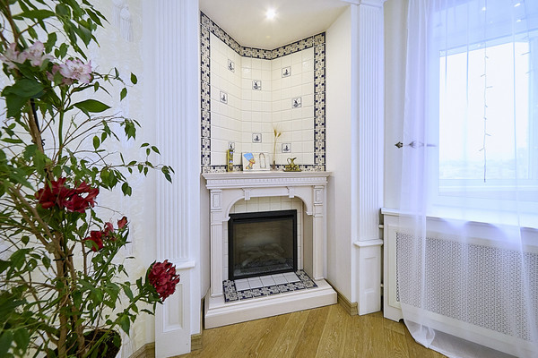 Продам трехкомнатную (3-комн.) квартиру, Ленинский пр-кт, 114А, Санкт-Петербург г