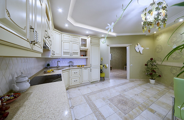 Продам трехкомнатную (3-комн.) квартиру, Ленинский пр-кт, 114А, Санкт-Петербург г