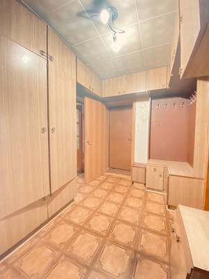 Продам трехкомнатную (3-комн.) квартиру, Первомайская ул, 79, Йошкар-Ола г