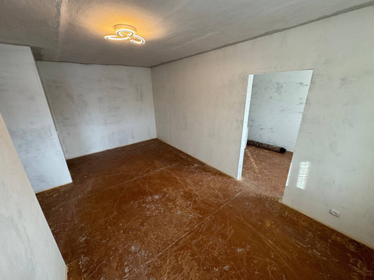 Продам двухкомнатную (2-комн.) квартиру, Щорса ул, 83, Комсомольск-на-Амуре г