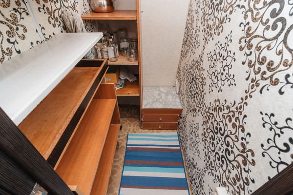 Продам однокомнатную (1-комн.) квартиру, Чехова ул, 63а, Ханты-Мансийск г