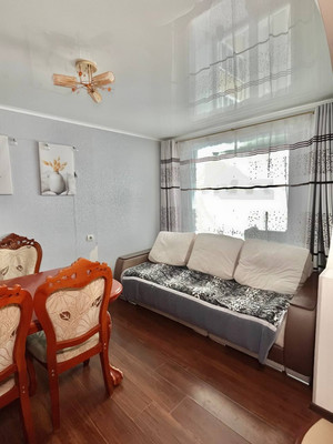 Продам трехкомнатную (3-комн.) квартиру, Свердлова ул, 10, Ишим г