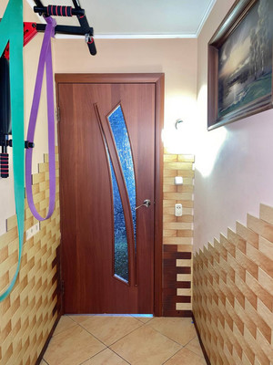 Продам трехкомнатную (3-комн.) квартиру, Свердлова ул, 10, Ишим г