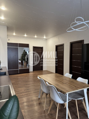 Продам трехкомнатную (3-комн.) квартиру, Чкалова ул, 2, Ильинский рп