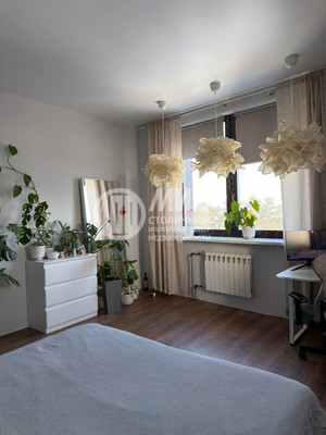 Продам трехкомнатную (3-комн.) квартиру, Чкалова ул, 2, Ильинский рп