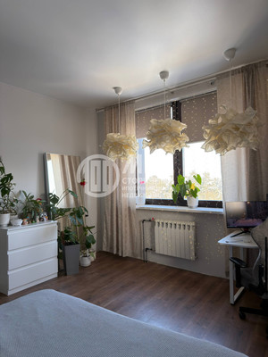 Продам трехкомнатную (3-комн.) квартиру, Чкалова ул, 2, Ильинский рп