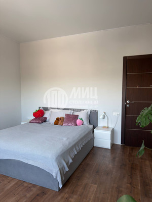 Продам трехкомнатную (3-комн.) квартиру, Чкалова ул, 2, Ильинский рп