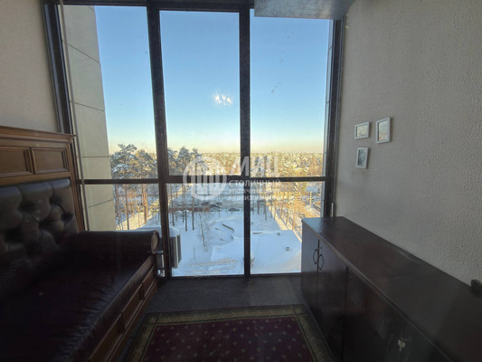 Продам трехкомнатную (3-комн.) квартиру, Чкалова ул, 2, Ильинский рп