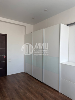 Продам трехкомнатную (3-комн.) квартиру, Чкалова ул, 2, Ильинский рп