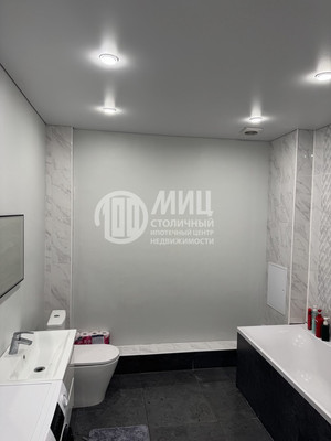 Продам трехкомнатную (3-комн.) квартиру, Чкалова ул, 2, Ильинский рп