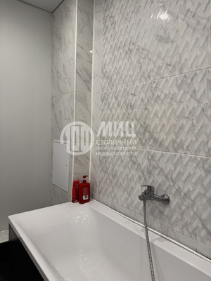 Продам трехкомнатную (3-комн.) квартиру, Чкалова ул, 2, Ильинский рп