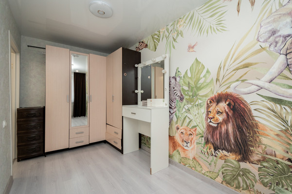 Продам двухкомнатную (2-комн.) квартиру, Баррикад ул, 54к, Иркутск г