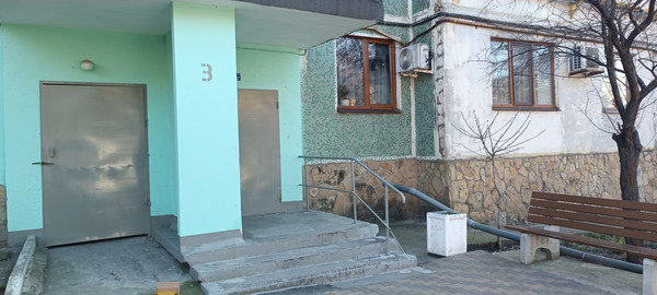 Продам однокомнатную (1-комн.) квартиру, Мефодиевская ул, 112, Новороссийск г