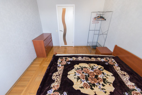 Продам трехкомнатную (3-комн.) квартиру, Максима Горького ул, 202, Ростов-на-Дону г