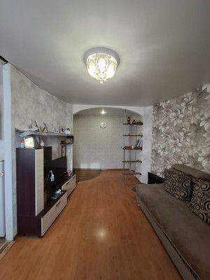 Продам двухкомнатную (2-комн.) квартиру, Ленина пр-кт, 41, Октябрьский г