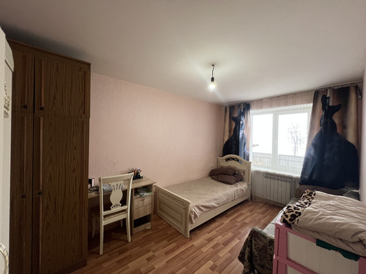 Продам двухкомнатную (2-комн.) квартиру, Нарткалинское ш, 150, Адиюх пгт