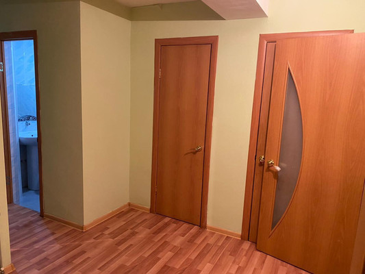 Продам двухкомнатную (2-комн.) квартиру, Нарткалинское ш, 150, Адиюх пгт