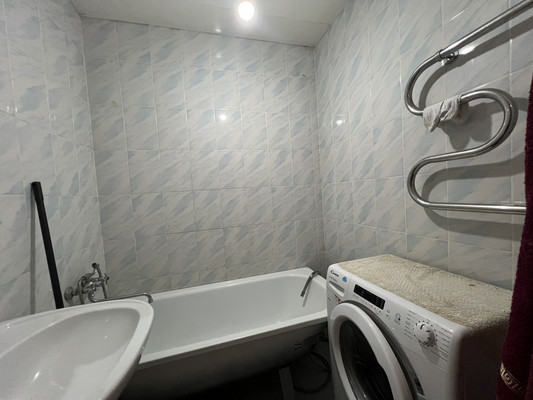 Продам двухкомнатную (2-комн.) квартиру, Нарткалинское ш, 150, Адиюх пгт