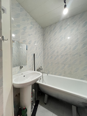 Продам двухкомнатную (2-комн.) квартиру, Нарткалинское ш, 150, Адиюх пгт