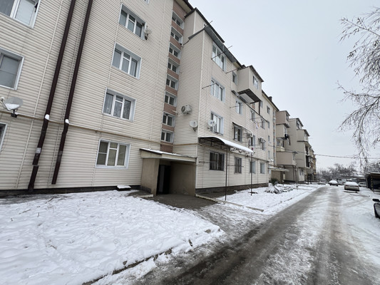 Продам двухкомнатную (2-комн.) квартиру, Нарткалинское ш, 150, Адиюх пгт