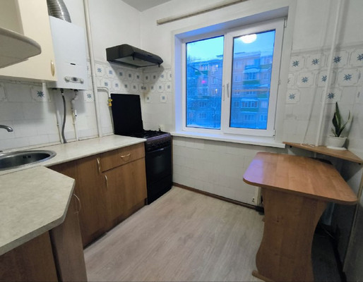 Продам двухкомнатную (2-комн.) квартиру, Краснококшайская ул, 174, Казань г