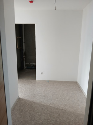 Продам трехкомнатную (3-комн.) квартиру, Лесопарковая ул, 43, Красноярск г