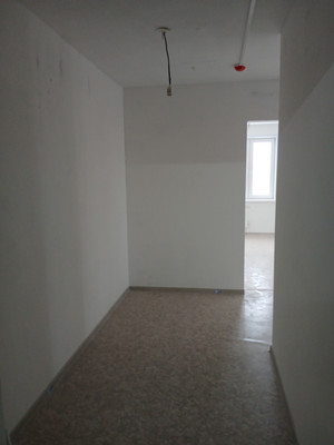 Продам трехкомнатную (3-комн.) квартиру, Лесопарковая ул, 43, Красноярск г