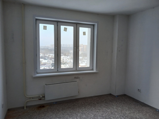 Продам трехкомнатную (3-комн.) квартиру, Лесопарковая ул, 43, Красноярск г