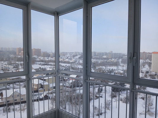 Продам трехкомнатную (3-комн.) квартиру, Лесопарковая ул, 43, Красноярск г