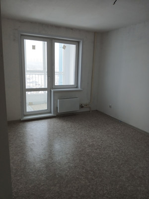 Продам двухкомнатную (2-комн.) квартиру, Лесопарковая ул, 43, Красноярск г